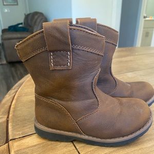 Toddler pull on boots